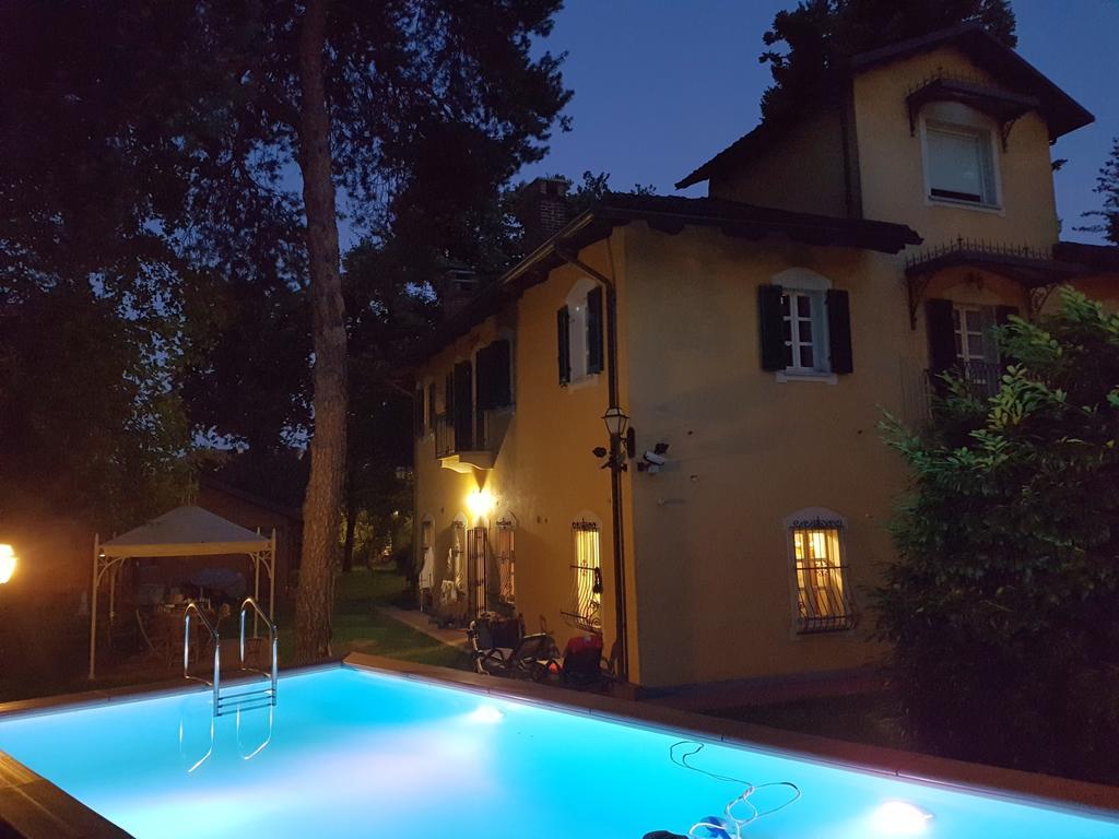 Villa Mirano Bed & Breakfast Piossasco Exterior photo